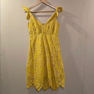 Elegant Maternity Yellow Lace Dress